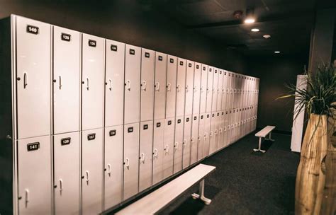 10 Best Gay Saunas in the USA • Nomadic Boys