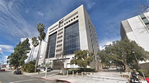 Drugs Prompt Hazmat Scare at Van Nuys Courthouse | KTLA
