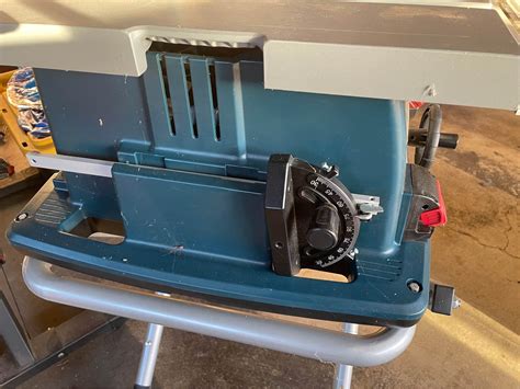Bosch 4100 Table Saw and Gravity Stand - Saws & Blades - Stockton ...