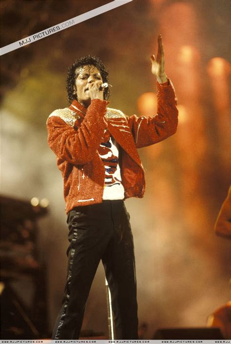 MJ's beat it live - Michael Jackson Photo (20922214) - Fanpop
