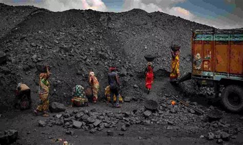 Robust growth in coal biz due to fossil fuel uptick: Centre