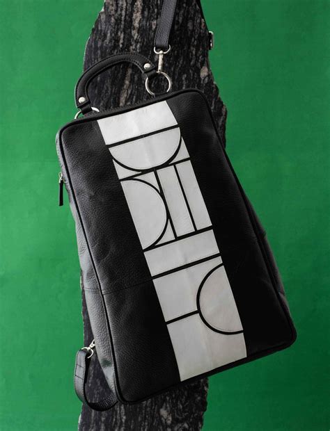 Buy Vagabond Backpack Online - Ciceroni