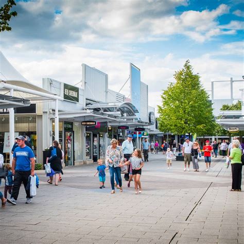 JUNCTION 32 OUTLET SHOPPING (2026) All You Need to Know BEFORE You Go ...