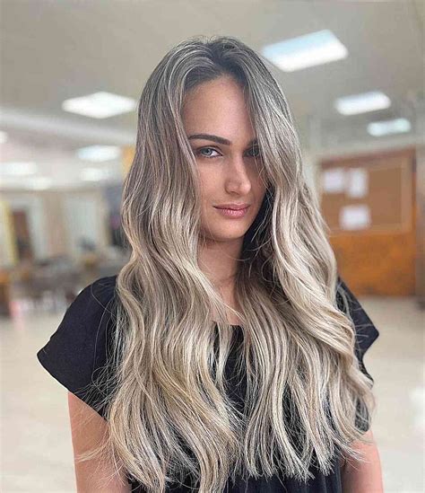 Beautiful Long Blonde Hair