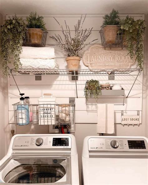 35 Stunning Laundry Room Wall Décor to Enhance Your Home