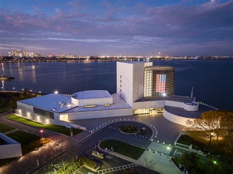 Presidential Library Sign 的图像结果