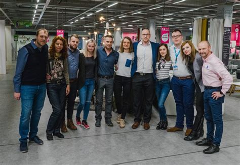 Case Study: Jak si Möbelix zjednodušil měření spokojenosti zaměstnanců.