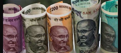 Rupee Tanks 90 Paise to Close at All-Time Low of 80.86 Against US ...