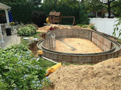 Pool Building Process AU 的图像结果