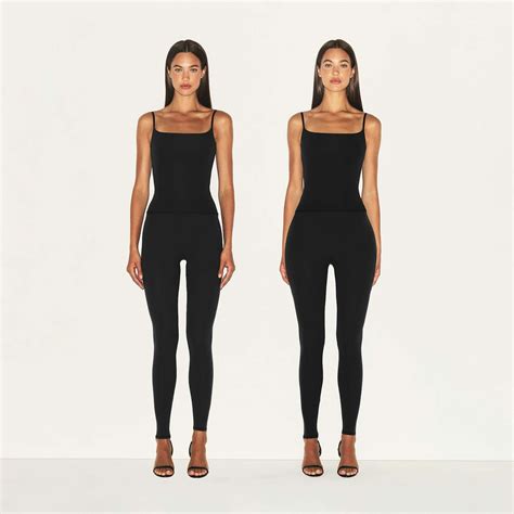 Skims Shapewear Where to Buy 的图像结果