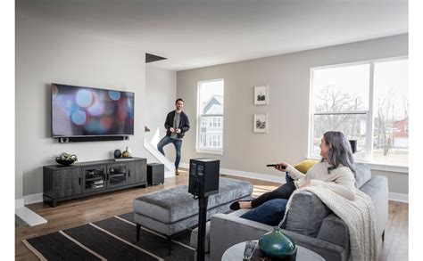 Klipsch Bar 48 Soundbar with Wireless subwoofer (3.1 soundbar with True ...