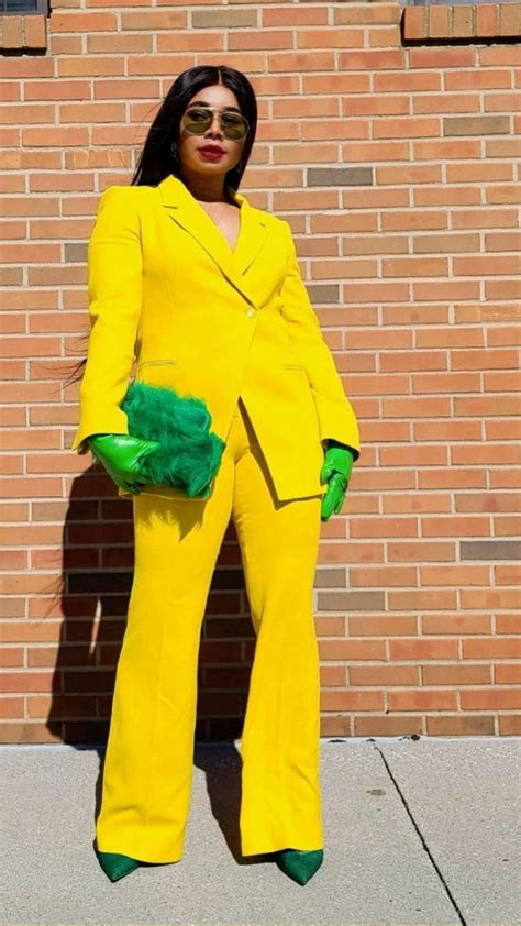 yellow outfits | Yellow outfit, Fashion, Yellow pants