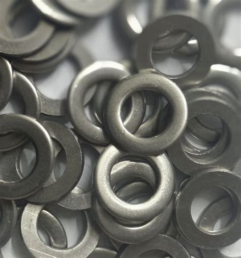 Plain Washers - SS 304 Plain Washer Size M10 Manufacturer from Vasai