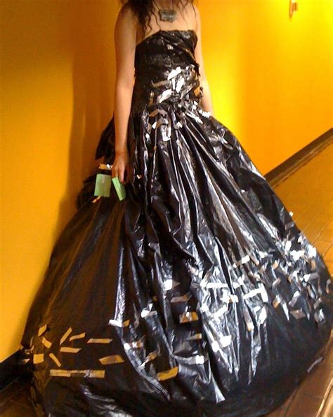 Garbage Bag Ball Gown #1 | Robe princesse, Robe, Chemise de nuit