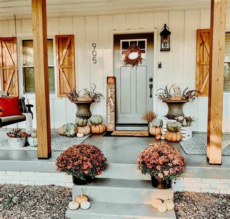 Front Step Fall Decor 的图像结果