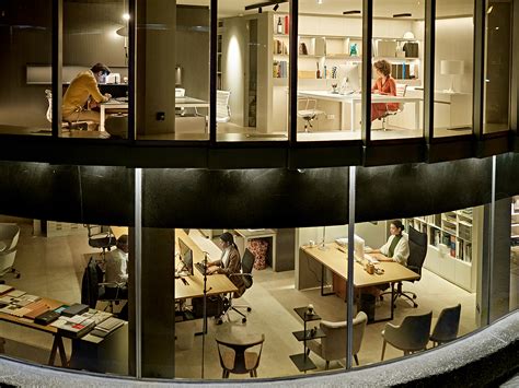 High Security Building 的图像结果