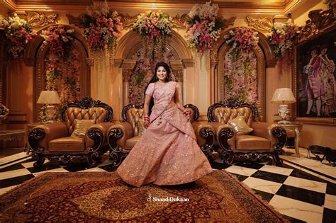 Nidhi Chauhan Makeovers - Price & Reviews | Makeup Artist in Delhi