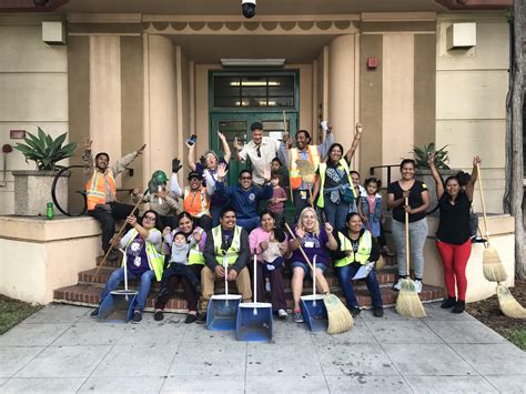 Council Member Gil Cedillo's Beautification Day at Norwood Street ...