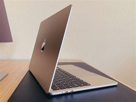 MacBook Starlight Color 的图像结果
