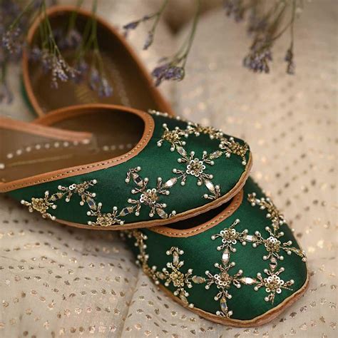Elevate Your Style with Green Jutti for Girls – Coral Haze