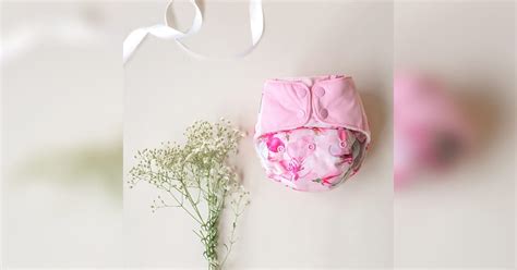 Checkout skin-friendly & reusable diapers by SuperBottoms!