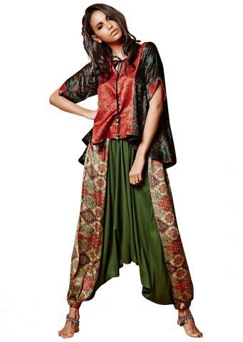 Give An Indo-Western Twist To Your Look: 10 Trendy Kurti Pants to ...