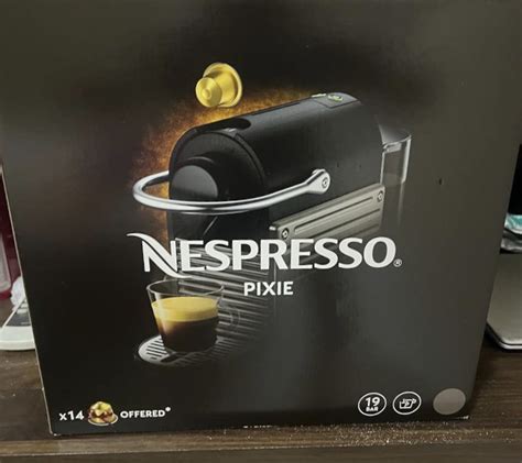 Nespresso Pixie Coffee Machine 的图像结果
