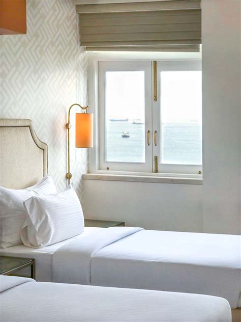 This Mumbai hotel offers a million-dollar sea view for just Rs9,000 ...