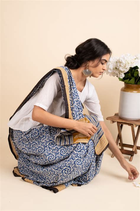 Perfect Blend Saree – Navvi.in