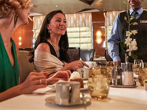 Holland America Line Dining | HAL Cruises Deals | HAL Offers