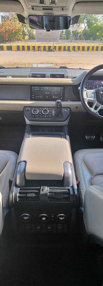 Land Rover Jsv Motors | Retailer | Lucknow, IN