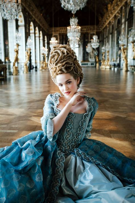 Why you should see the Marie-Antoinette series, First steps at court.
