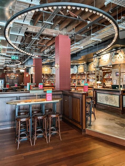 Flight Club Perth 的图像结果