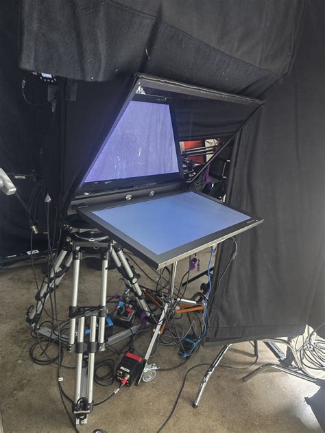 Teleprompter System 的图像结果