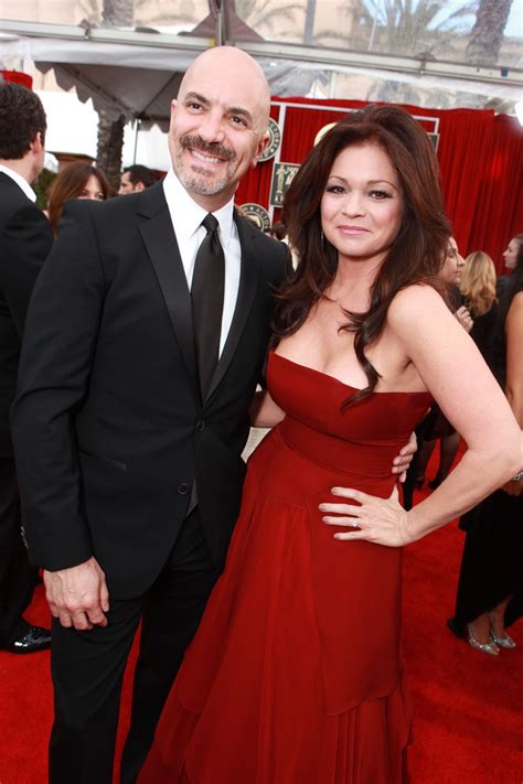Who Was Valerie Bertinelli Married To