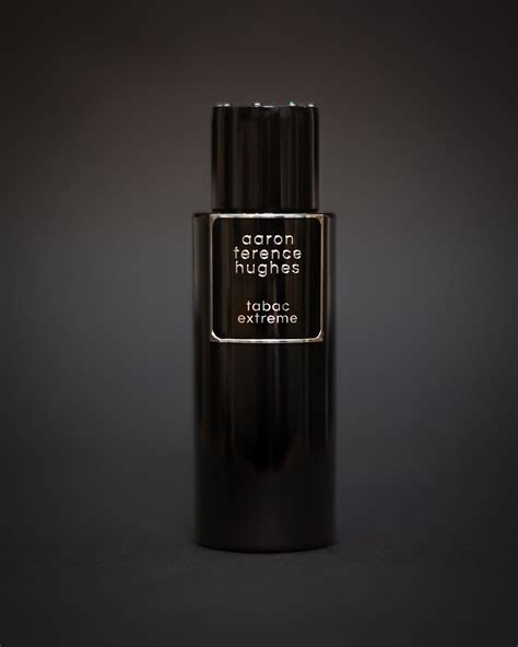 Tabac Extreme – Aaron Terence Hughes