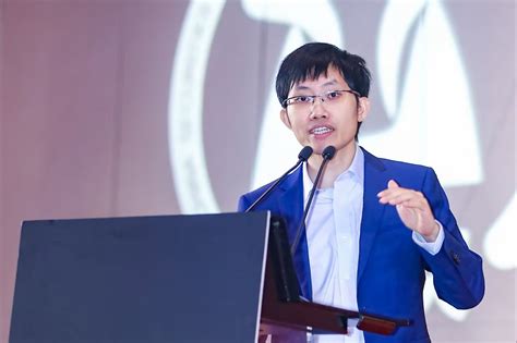 Who Is Liang Wenfeng, the Founder of AI Disruptor DeepSeek? – IMS Fund