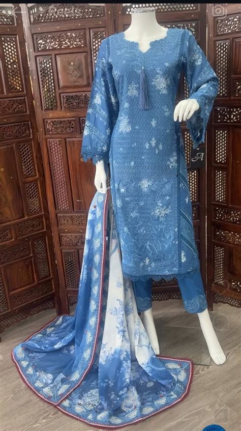 Saira Shakira Lawn Collection - Awwal Boutique