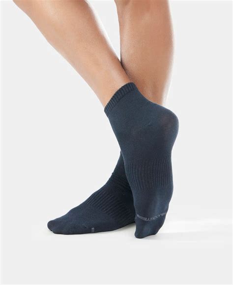 Buy Compact Cotton Ankle Length Socks With StayFresh Treatment - Black ...