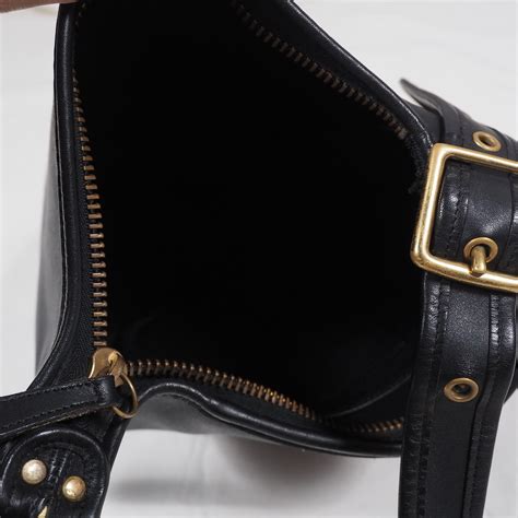 COACH glove tanned cowhide leather crossbody bag black Hungary製 オールドコーチ ...