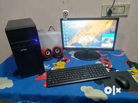 Pc Desktop Computer - Buy & Sell Computers & Laptops Online in ...