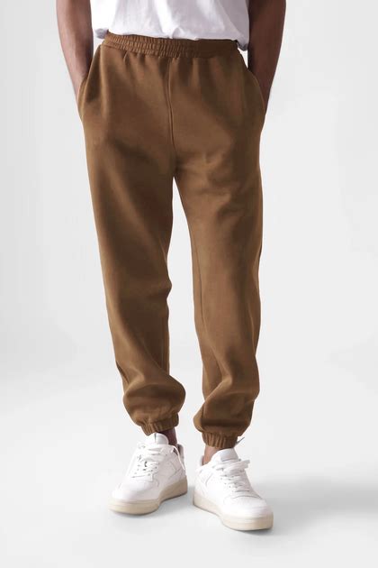 Essentials 2 – Page 3 – OZiSS