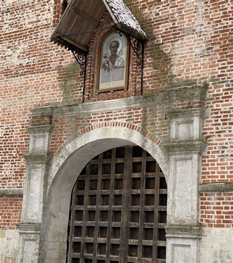 Nikolsky Gate (Smolensk) - All You Need to Know BEFORE You Go