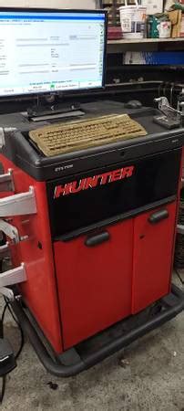 Image result for Hunter R611 Alignment Machine