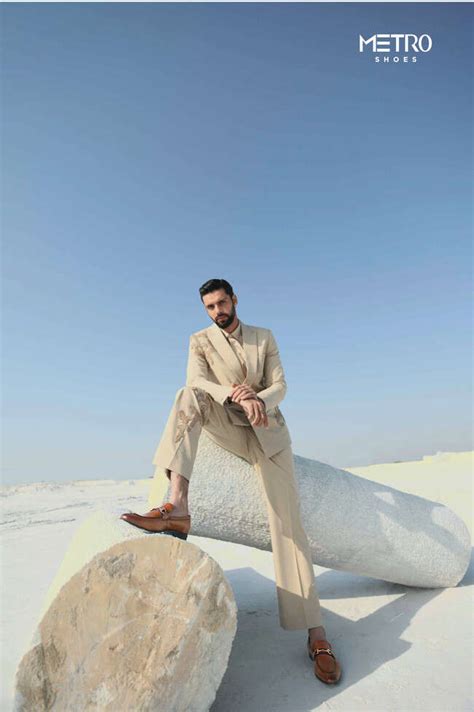 An Ode To Sartorial Splendour; Metro Shoes' Fashion-Forward Vision ...