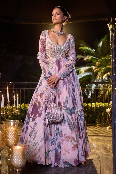 Mahima Mahajan | Designer Ethnic Wear for Women & Men