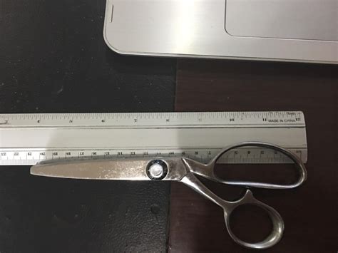 Madan Scissors Carbonized Funner Steel Zig Zag Scissors (252 mm, Silver ...