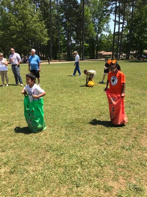 Field Day 的图像结果