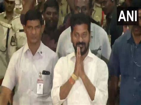 Ahead of oath-taking, Telangana CM-designate Revanth Reddy arrives in ...