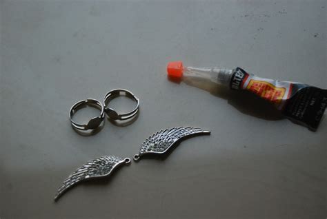 Image result for Winged Silver Magic Trick Tutorial